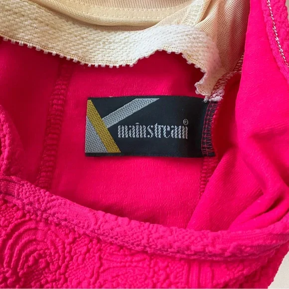 Pink Textured Vintage One Piece Swimsuit Nautical Shell Accents Made in USA 10 - Picture 8 of 12